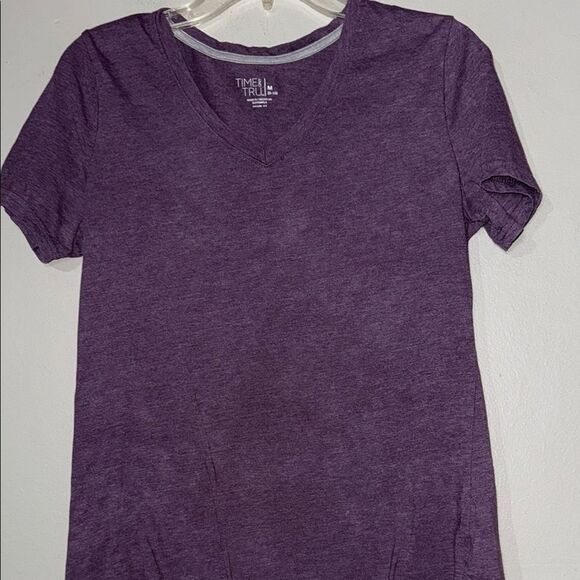 Time and Tru Purple V-Neck Top - Picture 3 of 8